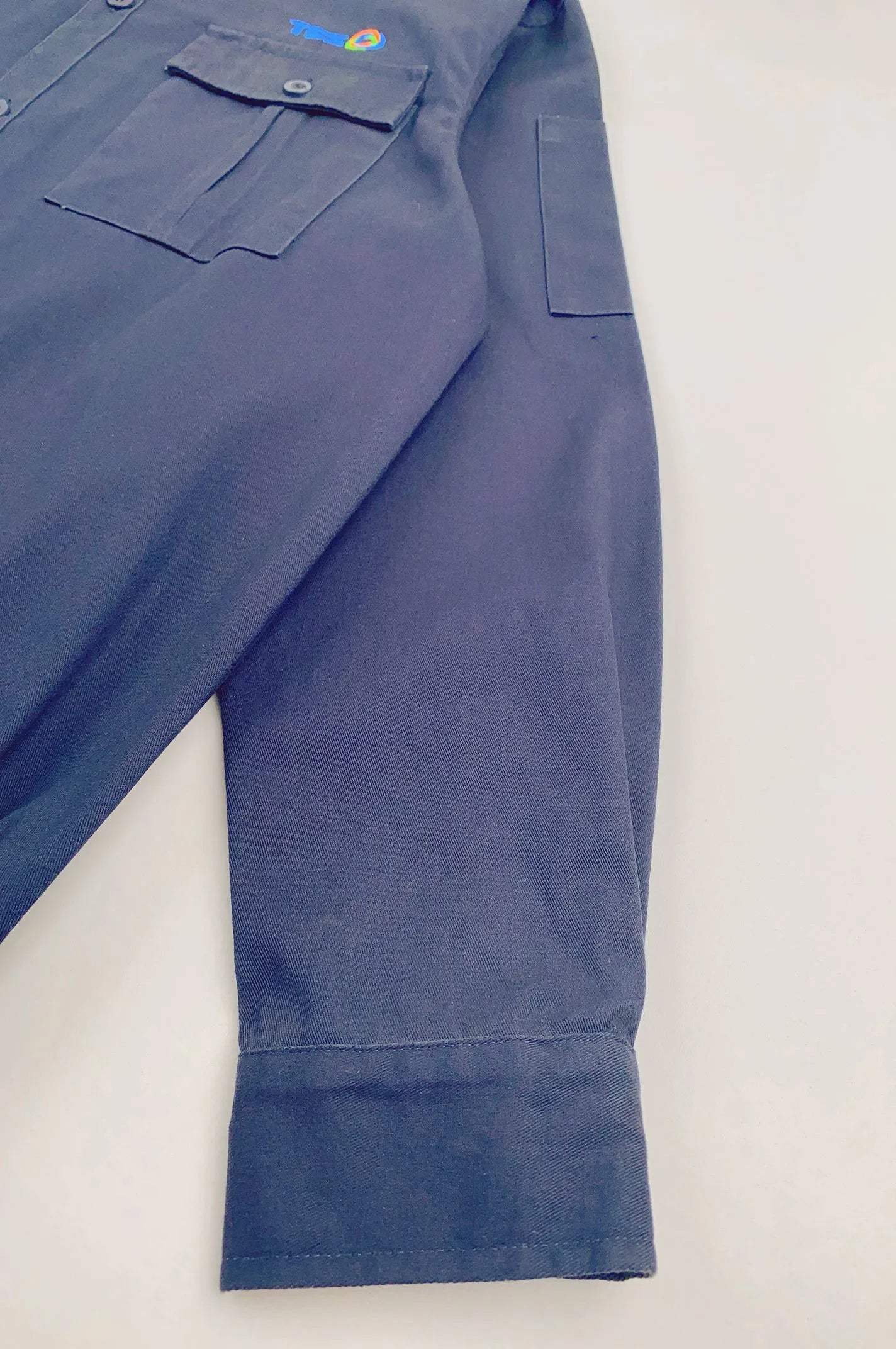 訂做寶藍色繡花LOGO工業制服 時尚設計下擺橡筋腰圍 D369