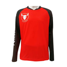 將圖片載入圖庫檢視器 T1061 訂做熱升華長袖牛角袖T恤 設計熱升華logo 黑色撞紅色 V領 熱升華工廠
