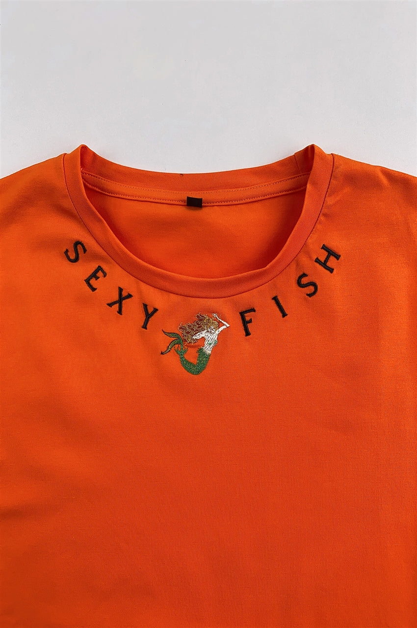 設計橙色圓領女裝T恤     訂製短款性感T恤  T1110