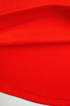 Carregar imagem no visualizador da galeria, 訂製圓領紅色短袖T恤 牛角袖T恤  T1121
