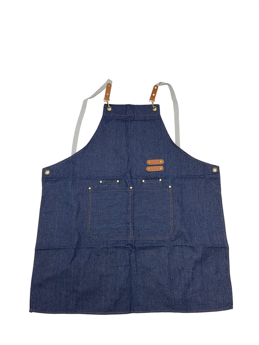 【牛仔圍裙訂製】 | logo印字刺繡 | 香港現貨 | 餐飲專用 | 烘焙咖啡店 | 工作圍裙 | 長：75cm | 寬：66cm | 口袋長：33cm | 口袋寬：19cm | 帶長：140cm | HKD80/件 | SKAP131
