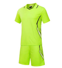 將圖片載入圖庫檢視器 訂製休閒足球服  設計翻領撞色速乾運動足球服套裝生產商 GB1-710
