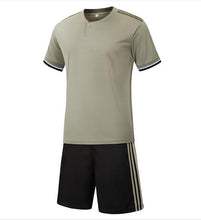 將圖片載入圖庫檢視器 訂製淨色足球服  個人設計POLO領運動休閒足球服套裝生產商  GB1-717
