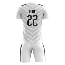將圖片載入圖庫檢視器 FJ011 訂造親子裝足球運動服 設計淨色V領印花足球套裝 足球服專門店
