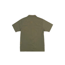 將圖片載入圖庫檢視器 R348 製造短袖皺紋布恤衫 個人設計軍綠色團體繡花恤衫 恤衫供應商 時裝款 100%尼龍
