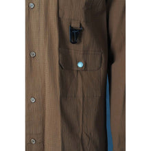 將圖片載入圖庫檢視器 R330 來樣訂製皺紋布男裝長袖恤衫 設計仿麻棕色胸帶圓弧腳胸位鐵鎖扣恤衫 恤衫中心 100%棉 韓版 寬鬆
