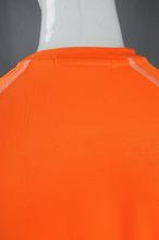 將圖片載入圖庫檢視器 W207 訂製個人功能性運動衫 自製logo款功能性運動衫香港 蝦蘇線 週年紀念活動T恤 功能性運動衫專營店 橙色
